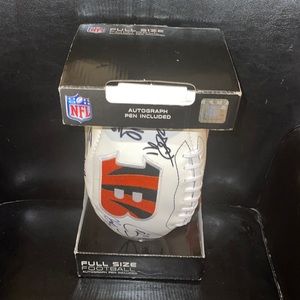 Cincinnati Bengals team signed ball